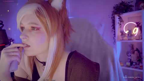 vronnier online show from 10-04-25, 06:50