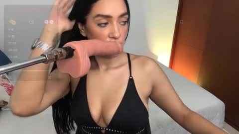 Snapshot of vsantini_ chatting on 12-13-24, 03:00 vsantini_ online show from 12-13-24, 03:00