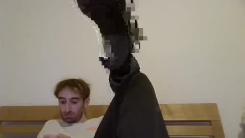 Snapshot of vwelad6969 chatting on 01-13-25, 11:06 hung boy online show from 01-13-25, 11:06