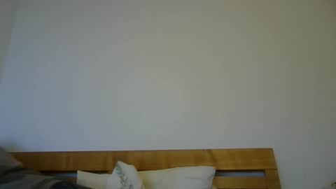 Snapshot of vwelad6969 chatting on 01-23-25, 12:14 hung boy online show from 01-23-25, 12:14