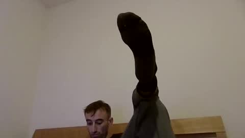 Snapshot of vwelad6969 chatting on 02-06-25, 12:43 hung boy online show from 02-06-25, 12:43