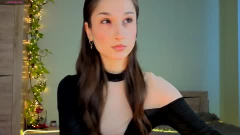 Alice online show from 04-02-26, 10:24