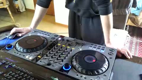 Snapshot of vybzkartel1987 chatting on 04-05-26, 09:50 VybzKartel online show from 04-05-26, 09:50