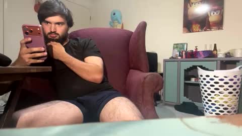 Snapshot of vygrax chatting on 03-23-26, 12:58 Vygrax online show from 03-23-26, 12:58