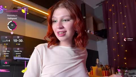 ILONA A week goal new laptop online show from 12-05-25, 07:32