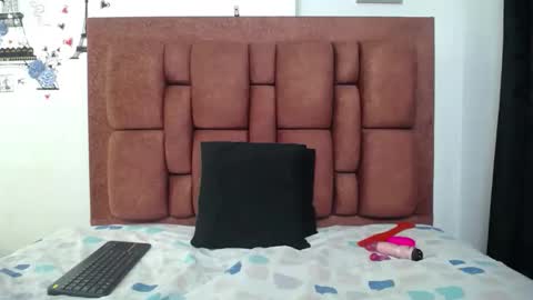 Zafiroo online show from 02-16-26, 03:46