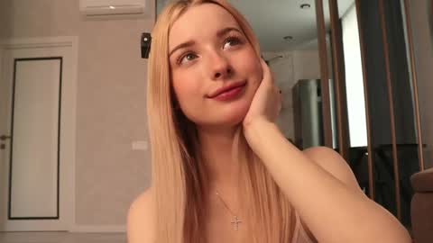 Snapshot of w1xll chatting on 03-27-26, 05:13 Nana online show from 03-27-26, 05:13