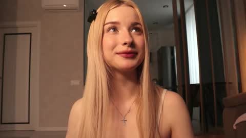 Snapshot of w1xll chatting on 03-29-26, 04:45 Nana online show from 03-29-26, 04:45