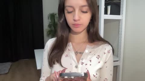 Alice  Before pvt write to me in PM  online show from 12-27-24, 10:16