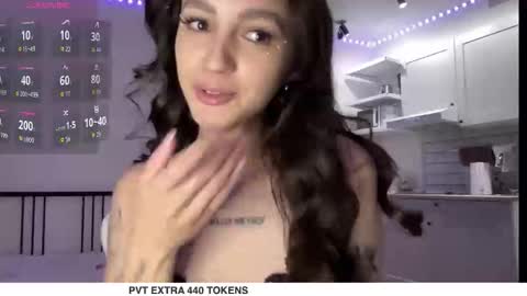 Alice  Before pvt write to me in PM  online show from 09-30-25, 09:31