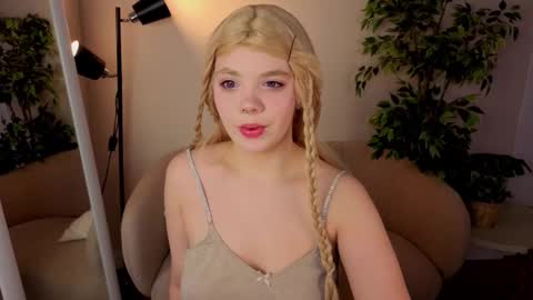 Snapshot of waifu__ketrin chatting on 02-04-26, 06:41 Ketrin online show from 02-04-26, 06:41