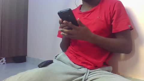 wak546293 online show from 11-05-25, 03:39