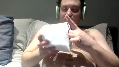 Snapshot of wakandaforever9 chatting on 02-13-25, 07:31 wowaweeman online show from 02-13-25, 07:31