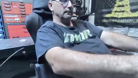 Snapshot of wakesblowinclouds chatting on 03-12-26, 11:16 wakesblowinclouds online show from 03-12-26, 11:16