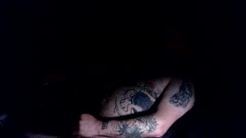 Snapshot of wakeupthedead77 chatting on 07-10-26, 05:23 Mr. Dead online show from 07-10-26, 05:23