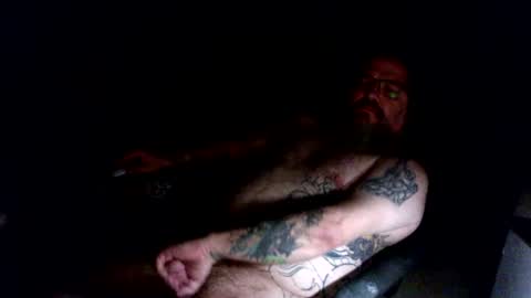 Snapshot of wakeupthedead77 chatting on 07-12-26, 04:47 Mr. Dead online show from 07-12-26, 04:47