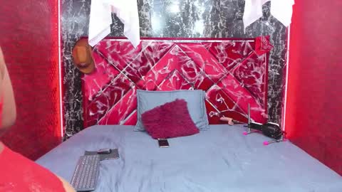 waleska   online show from 10-24-25, 12:23