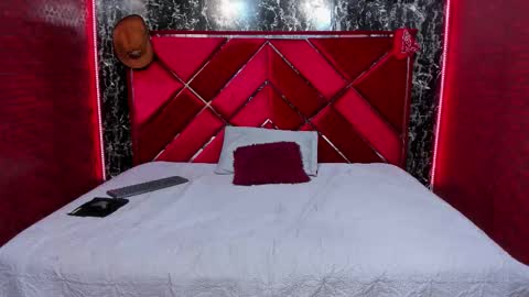 waleska   online show from 11-23-25, 12:05