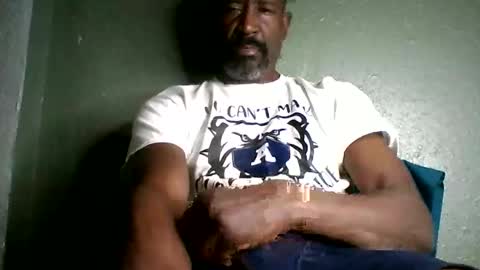 Snapshot of waleswusup chatting on 02-06-26, 04:28 Champion Lover online show from 02-06-26, 04:28