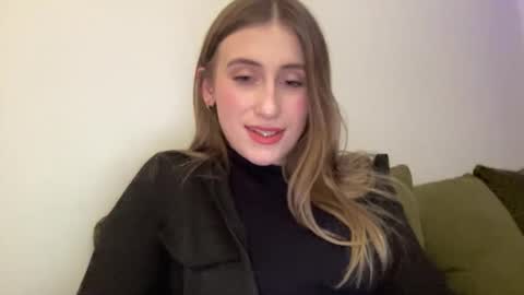 Snapshot of walkiria19 chatting on 01-14-26, 06:57 walkiria19 online show from 01-14-26, 06:57