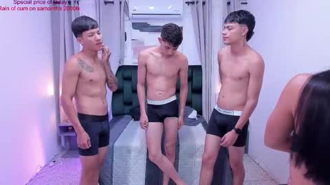 Sofia  Thiago online show from 11-06-25, 01:12