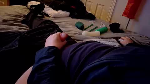 I love the ol in-n-out  online show from 03-27-26, 02:06