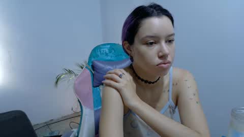 Snapshot of wandadoll chatting on 07-24-26, 12:25 Wanda online show from 07-24-26, 12:25