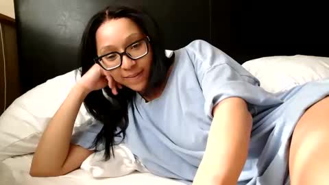 wanderlustgaal online show from 02-12-26, 05:30