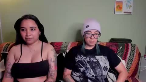 Waningrose  Lu online show from 02-16-25, 05:48