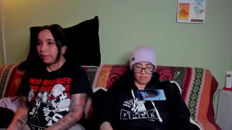 Waningrose  Lu online show from 02-19-25, 04:23