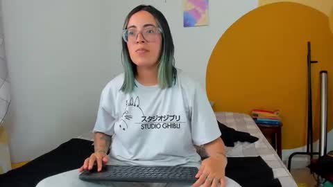 Waningrose  Lu online show from 11-05-25, 05:46