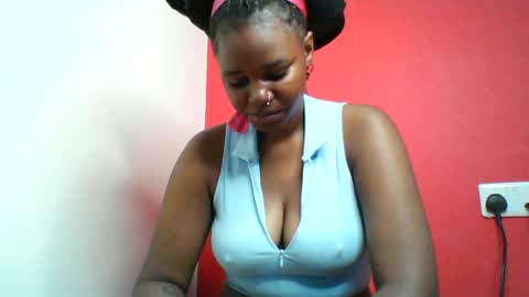 wapgirl22 online show from 06-01-26, 05:47