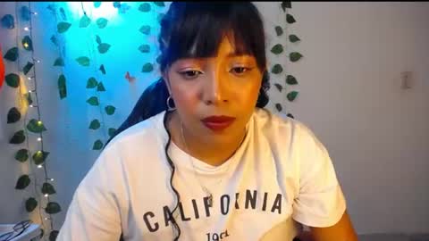 Snapshot of warisgoddes chatting on 06-10-26, 07:46 EMILY online show from 06-10-26, 07:46