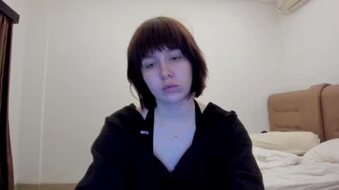 Snapshot of warm_june chatting on 12-11-24, 08:28 June online show from 12-11-24, 08:28