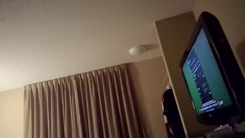 warmwetcaramel online show from 11-12-25, 09:42