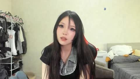 Snapshot of wastforu chatting on 06-25-26, 12:31 wastforu online show from 06-25-26, 12:31