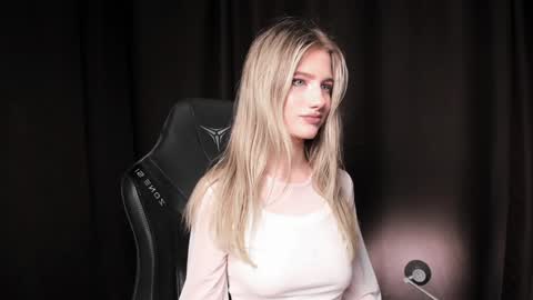 waterfallwoods online show from 12-20-24, 07:39