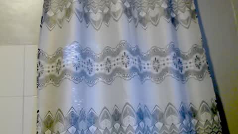 watermelon05 online show from 11-17-25, 03:07