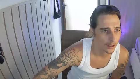 wave_boyy online show from 03-31-26, 01:44