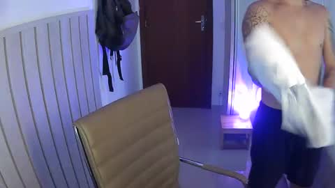 wave_boyy online show from 04-04-26, 03:20