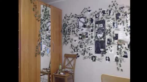 Snapshot of wavy_nights chatting on 10-05-25, 05:00 Mina online show from 10-05-25, 05:00