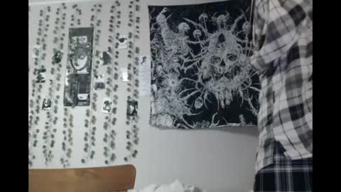 Mina online show from 04-18-26, 08:09