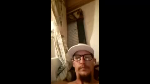 Snapshot of wboy88888 chatting on 04-12-26, 03:11 wboy88888 online show from 04-12-26, 03:11