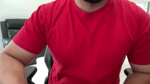 Snapshot of weaponx1 chatting on 01-10-25, 12:38 Weapon X online show from 01-10-25, 12:38