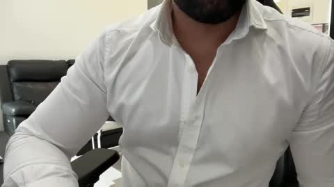 Weapon X online show from 02-19-25, 10:31