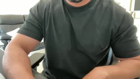 Snapshot of weaponx1 chatting on 10-31-25, 01:28 Weapon X online show from 10-31-25, 01:28