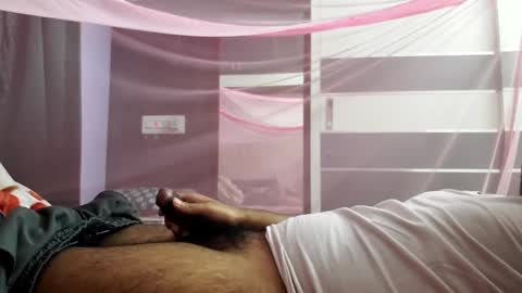 sexyguy online show from 12-20-24, 08:23