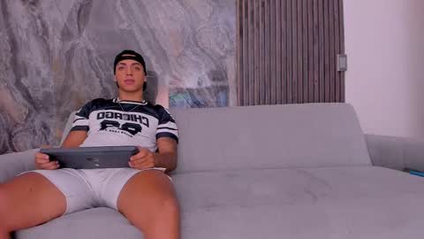 Jhonny Dick  his neighbors. online show from 09-14-25, 02:11