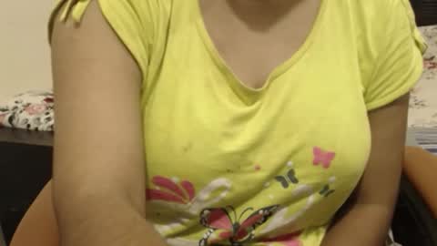 mina online show from 09-28-25, 10:42