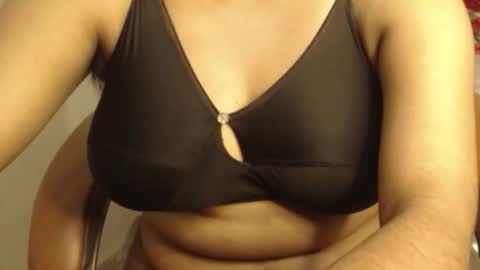 mina online show from 03-06-26, 09:22